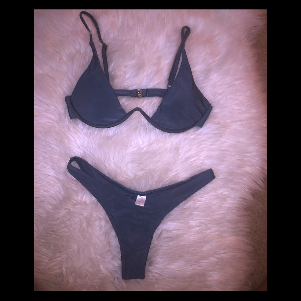 👙Zaful thong Heather gray bikini